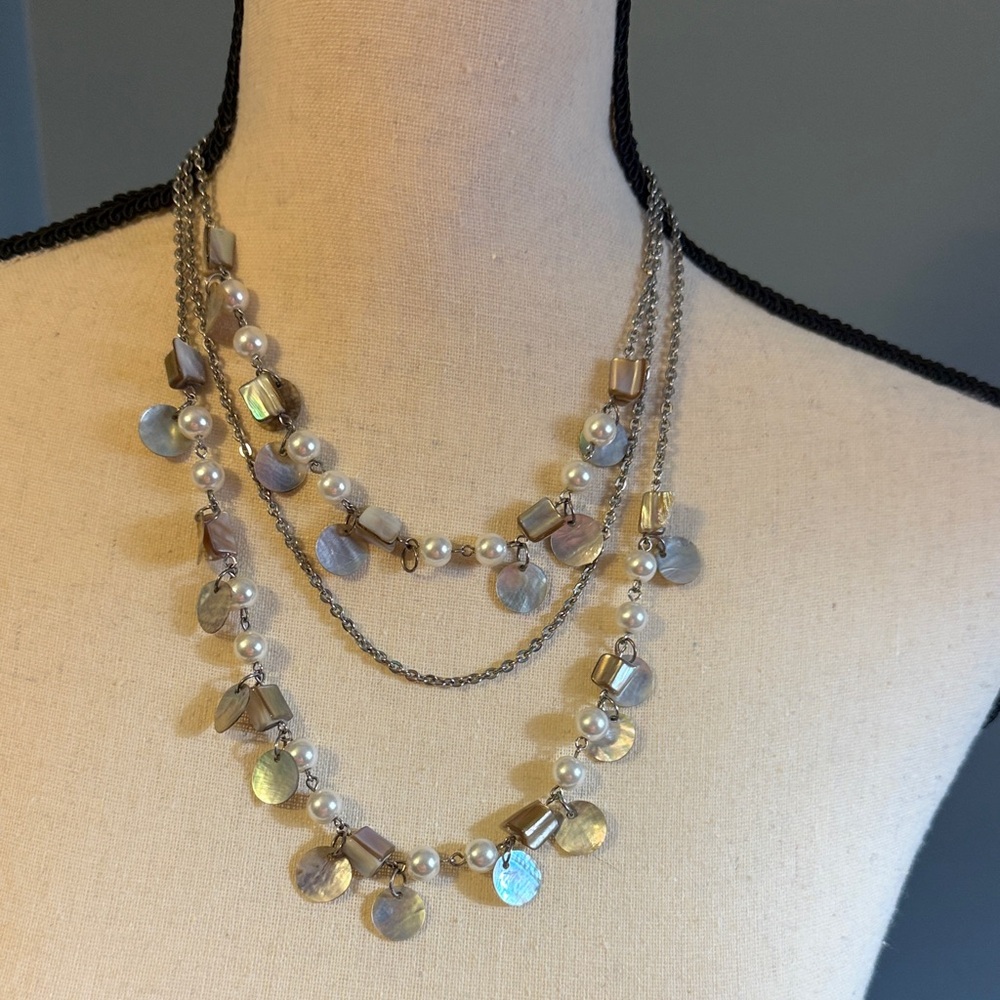 Elegant Multi-Layer Pearl and Silver Necklace